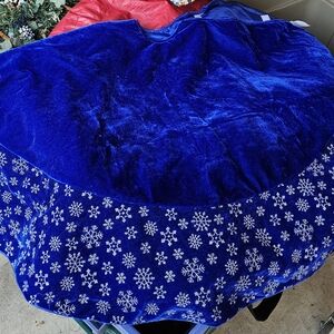 Blue velvet silver snowflake tree skirt